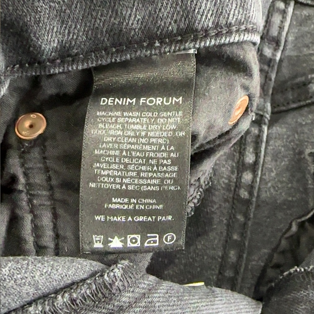 Aritzia Denim Forum The Arlo Hi-Rise Straight Jean Black Eyeliner - Picture 14 of 16
